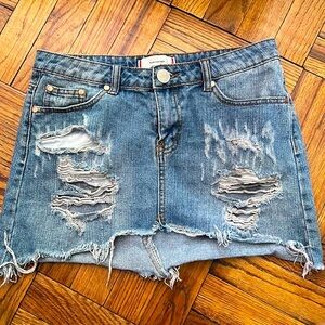 signature eight jean skirt size: M